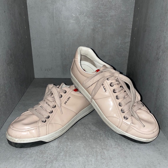 AUTHENTIC Prada Leather Sneakers. Size 37 - Picture 1 of 5